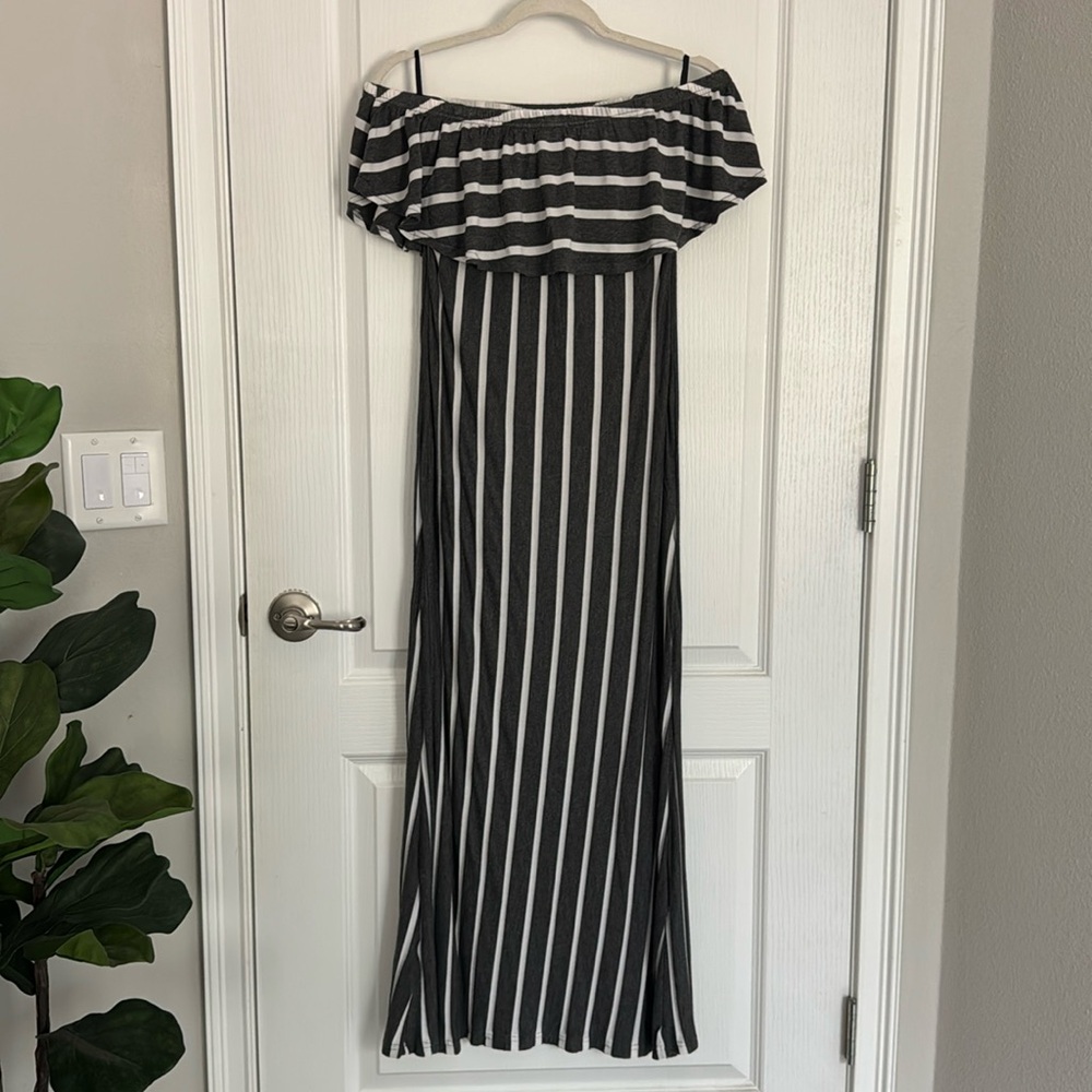 Exist Black and White Strapless Dress